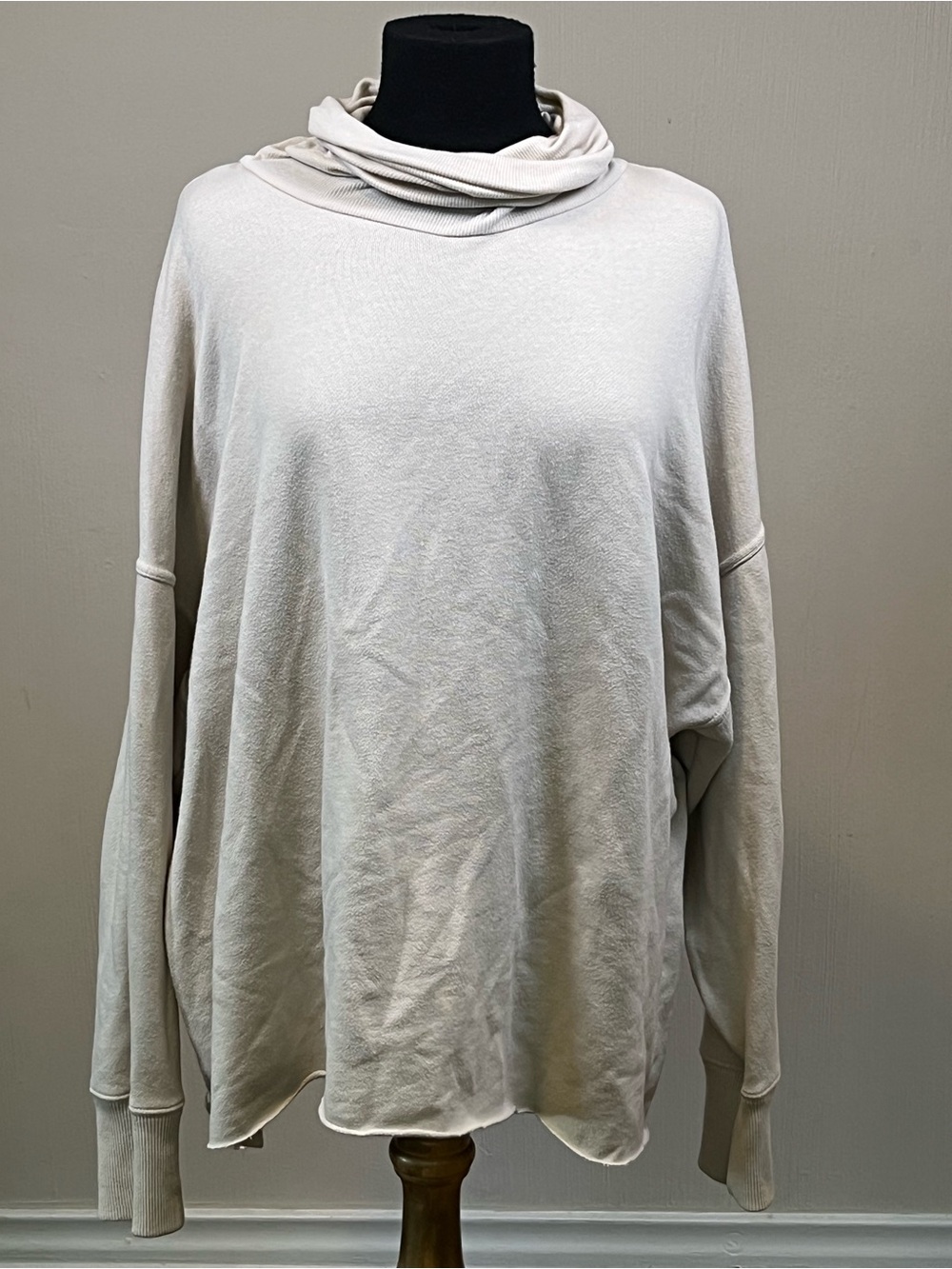 Aerie Oversized Cowl Neck Sweatshirt Cream Ivory Soft Tunic Women’s XL